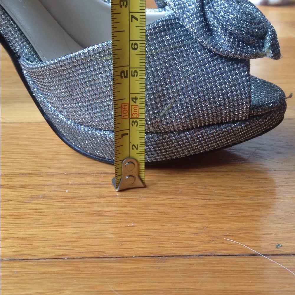 🎉host pick 🎉 Sparkle heels - Picture 5 of 8